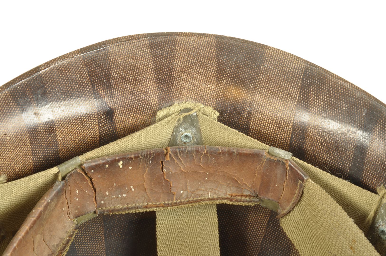 Casque US M avec grades de Capitaine et son sous casque IMP / PONTARLIER