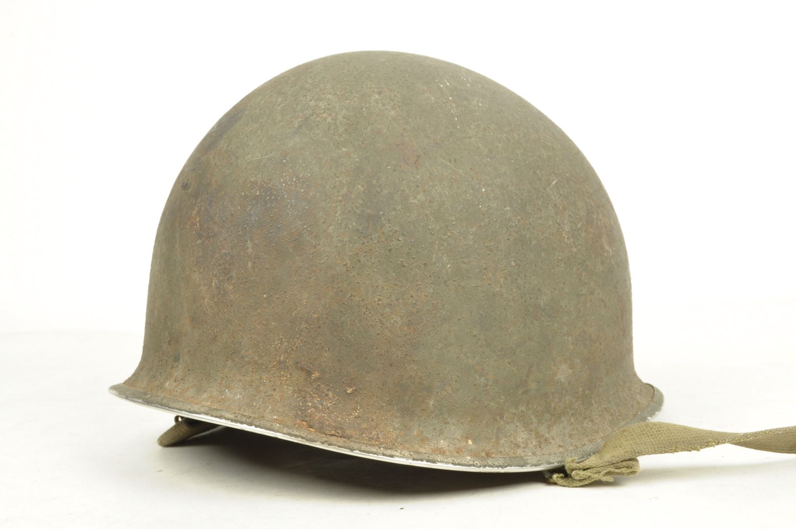 Casque US M avec grades de Capitaine et son sous casque IMP / PONTARLIER