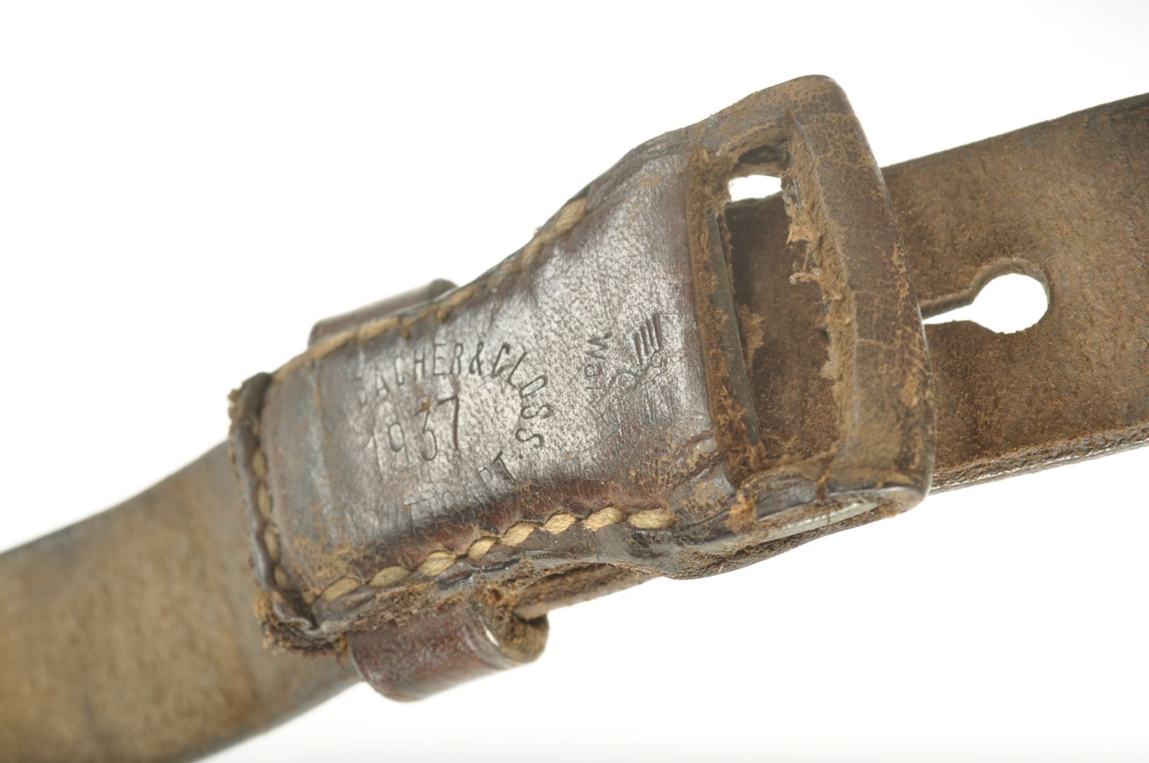 Bretelle de fusil Mauser 98K datée 1937