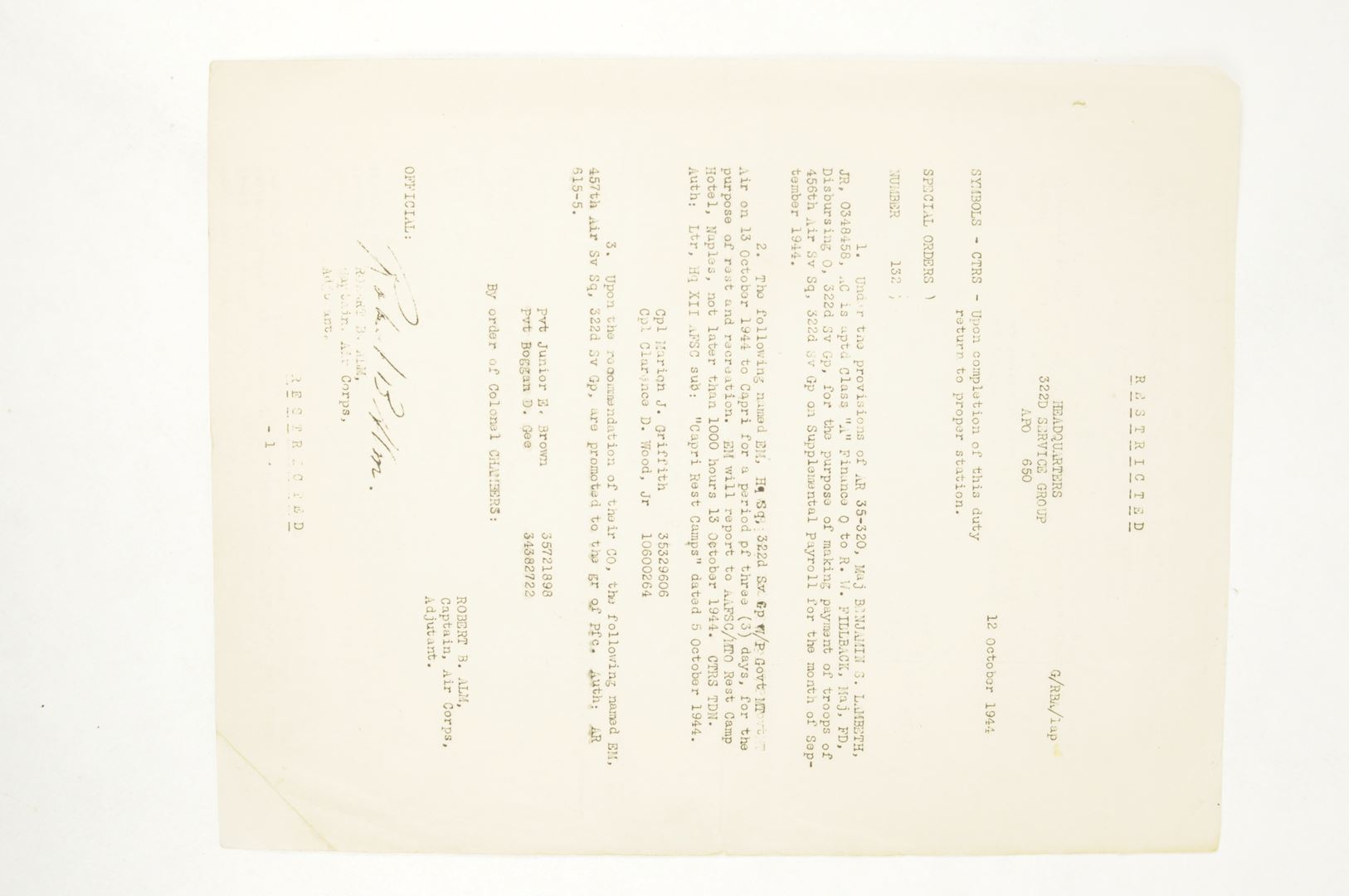 Grouping US AIR FORCE identifié / 12th Airforce 322nd SG