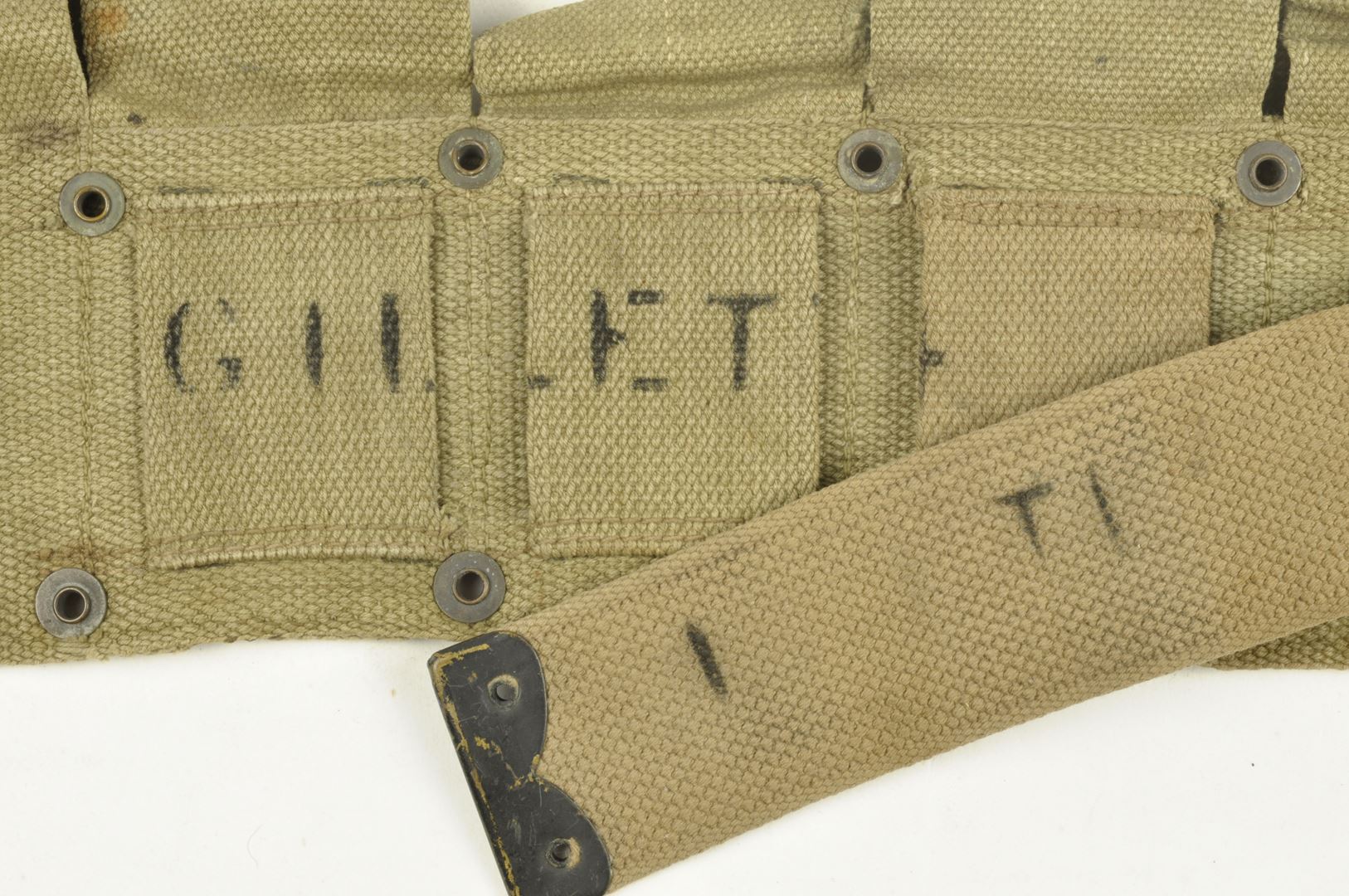 Ceinturon américain modèle 1923 daté 1943 OD3 / USMC Nominatif