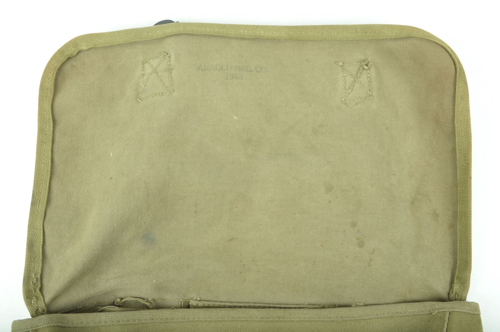 Musette M36 caoutchoutée datée 1943