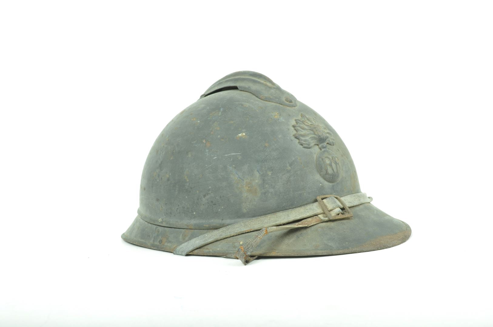Ensemble casque Adrian d'Infanterie modèle 1915 / livret militaire 149° RI
