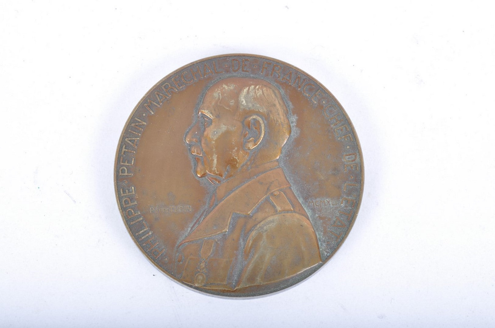 Médaille " Fête du Travail Maréchal Pétain 1943 " signée TURIN