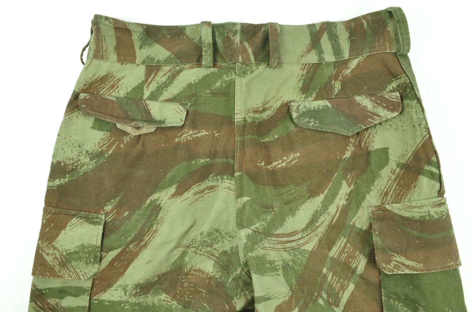 Pantalon TTA 47 / 50 camouflé / NEUF DE STOCK